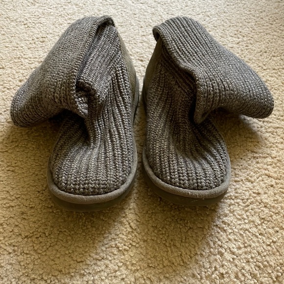 UGG Shoes - Uggs